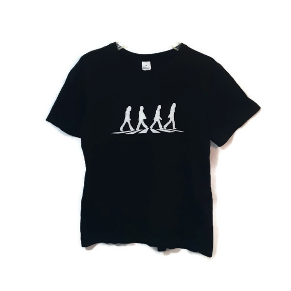 The Beatles Black T-Shirt 🍉